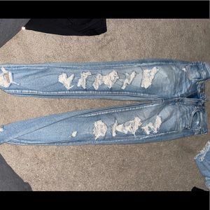 american eagle ripped jeans